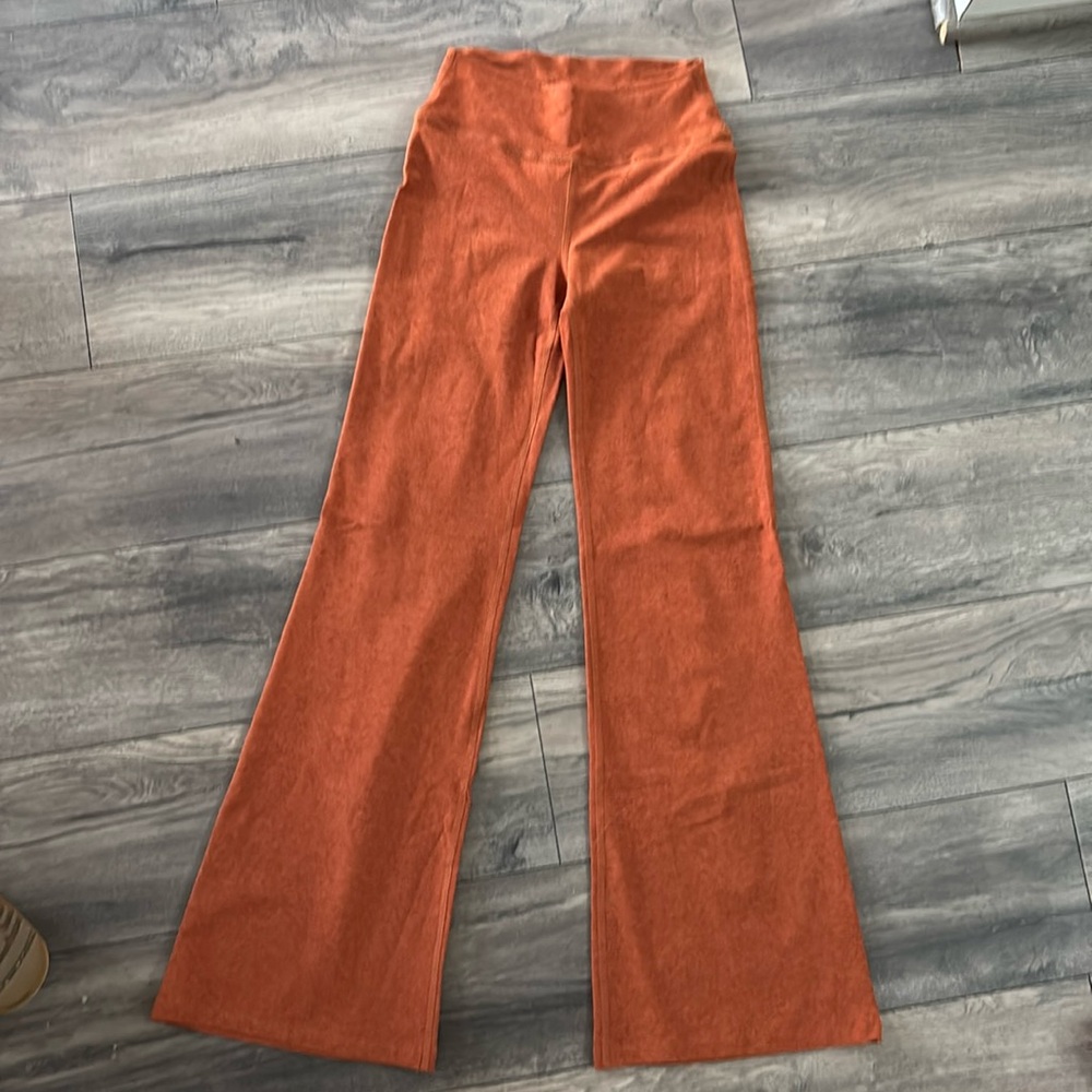 Beyond yoga Spacedye 90's Low Rise Flare Pant